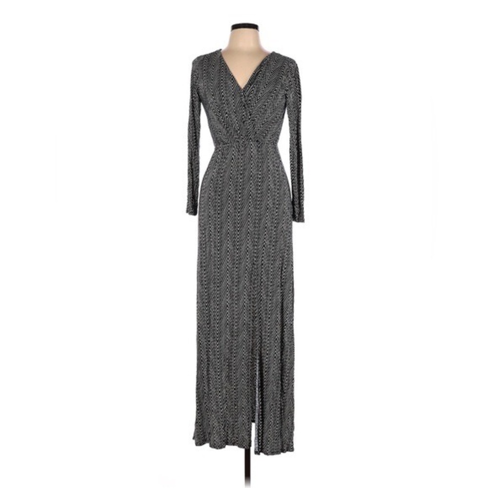 Ella Moss S Long Sleeve Chevron Maxi Dress Black White Surplice Neckline Stretch